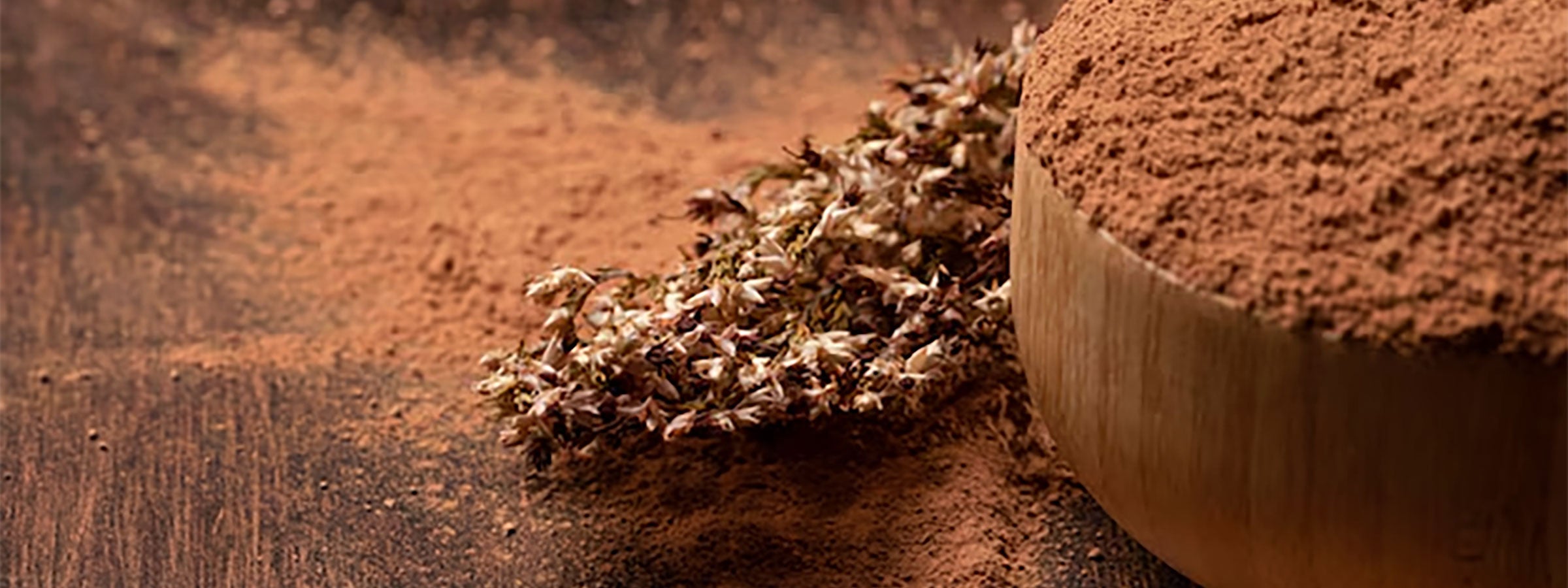 powder in pot and spread on to tabletop