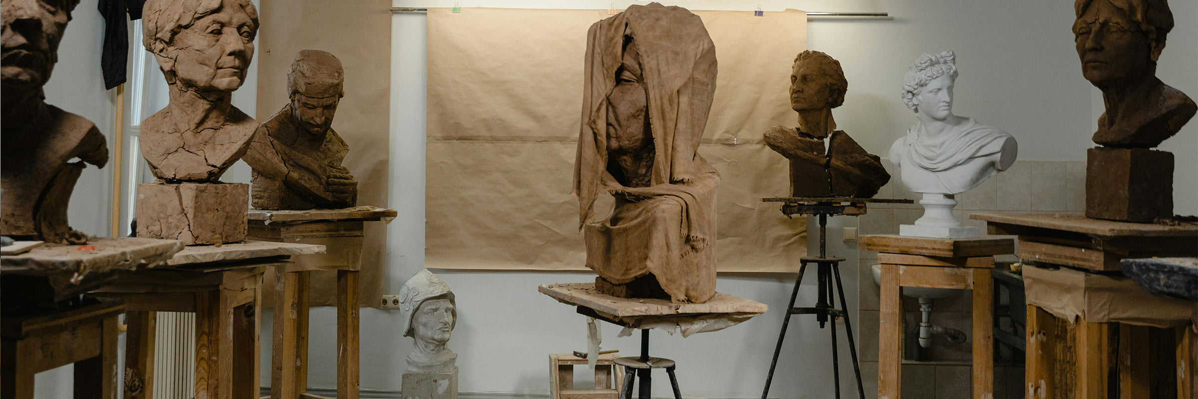 Sculpture Stands & Pedestals